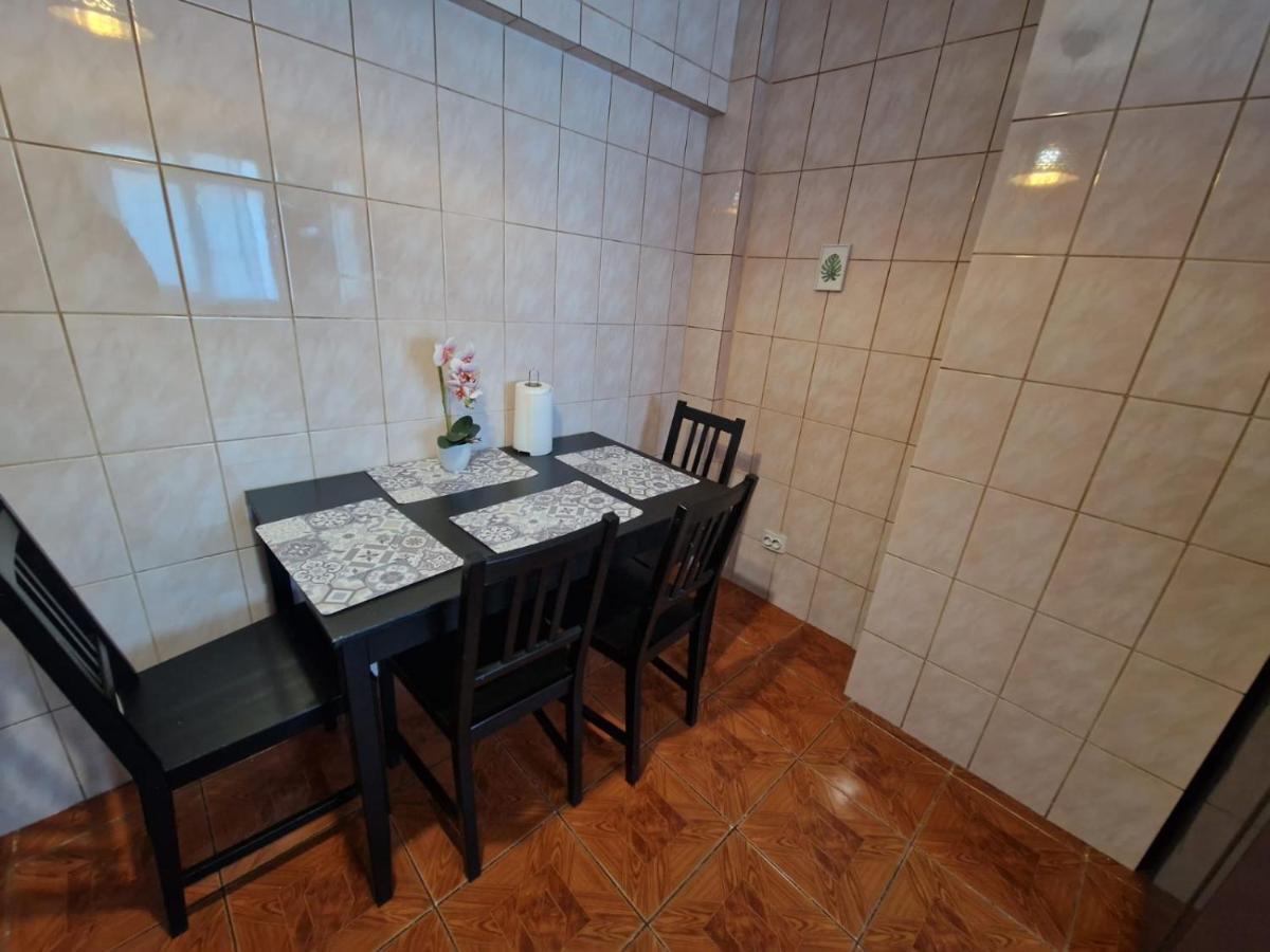 Apartment Piata Muncii With A View บูคาเรสต์ ภายนอก รูปภาพ